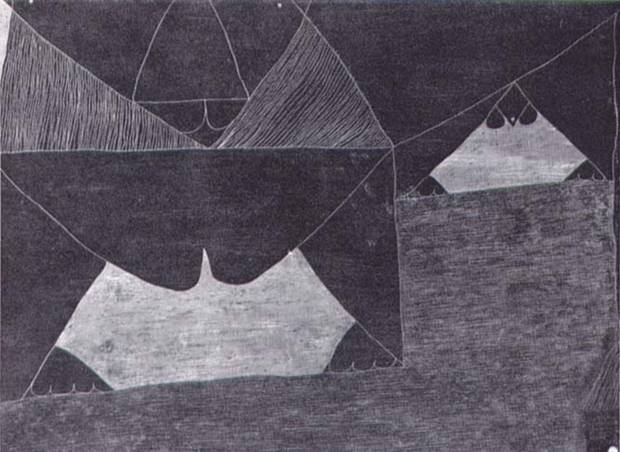 79-13 f&eacute;lin descendant l'escalier